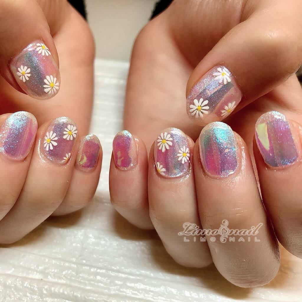 Limo Nail リモネイル 人気の氷ネイルにお花は画像持ち込みアートをもとに描きました キラキラにお花は最強です 21年 香川県ネイルサロン 高松市ネイルサロン ネイル ネイルサロン Limonail リモネイル Limonail Nails Nail 大人ネイル