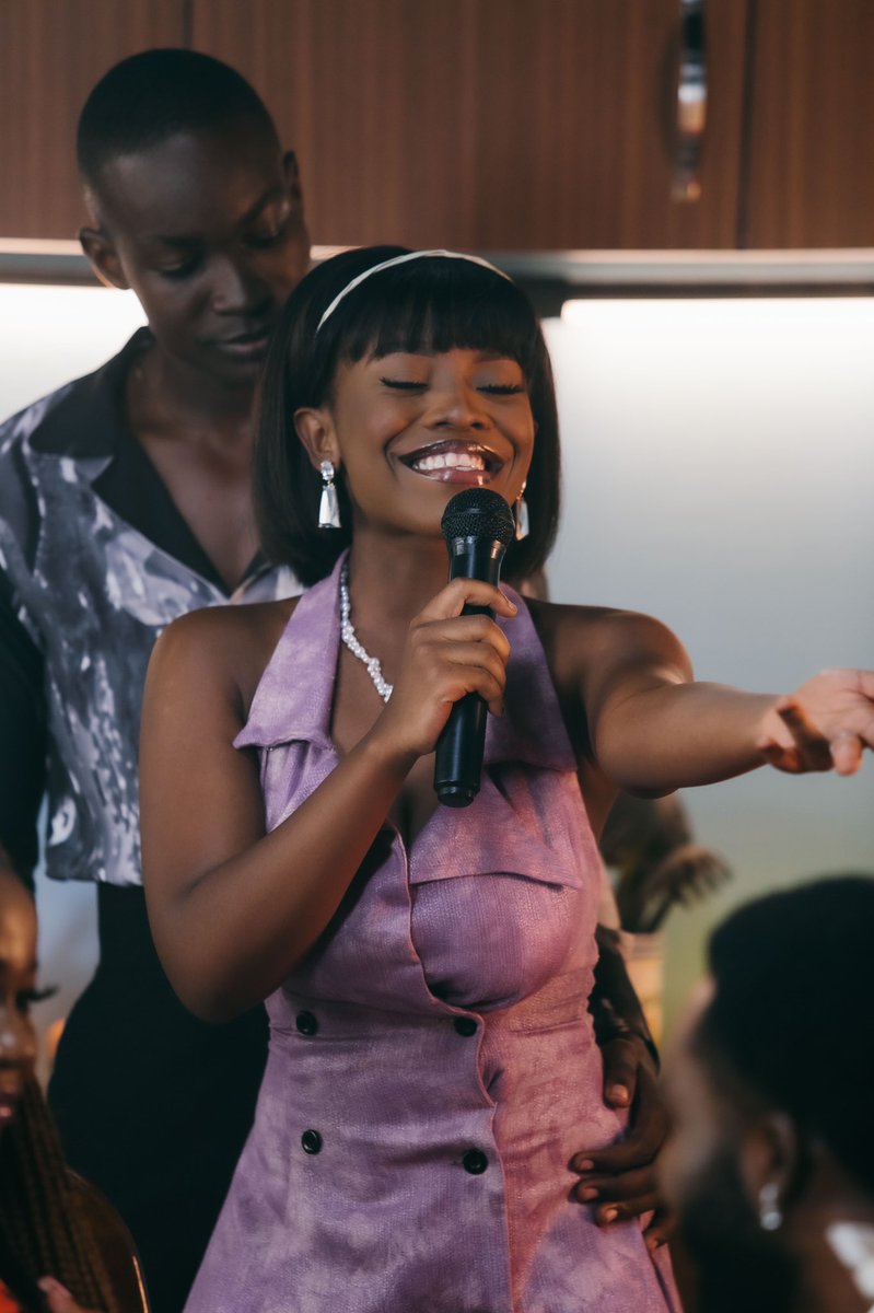 Gyakie_'s tweet photo. It was absolute fun performing at the #3MusicAwards21 😈💛 https://t.co/dWdRtP7SN9