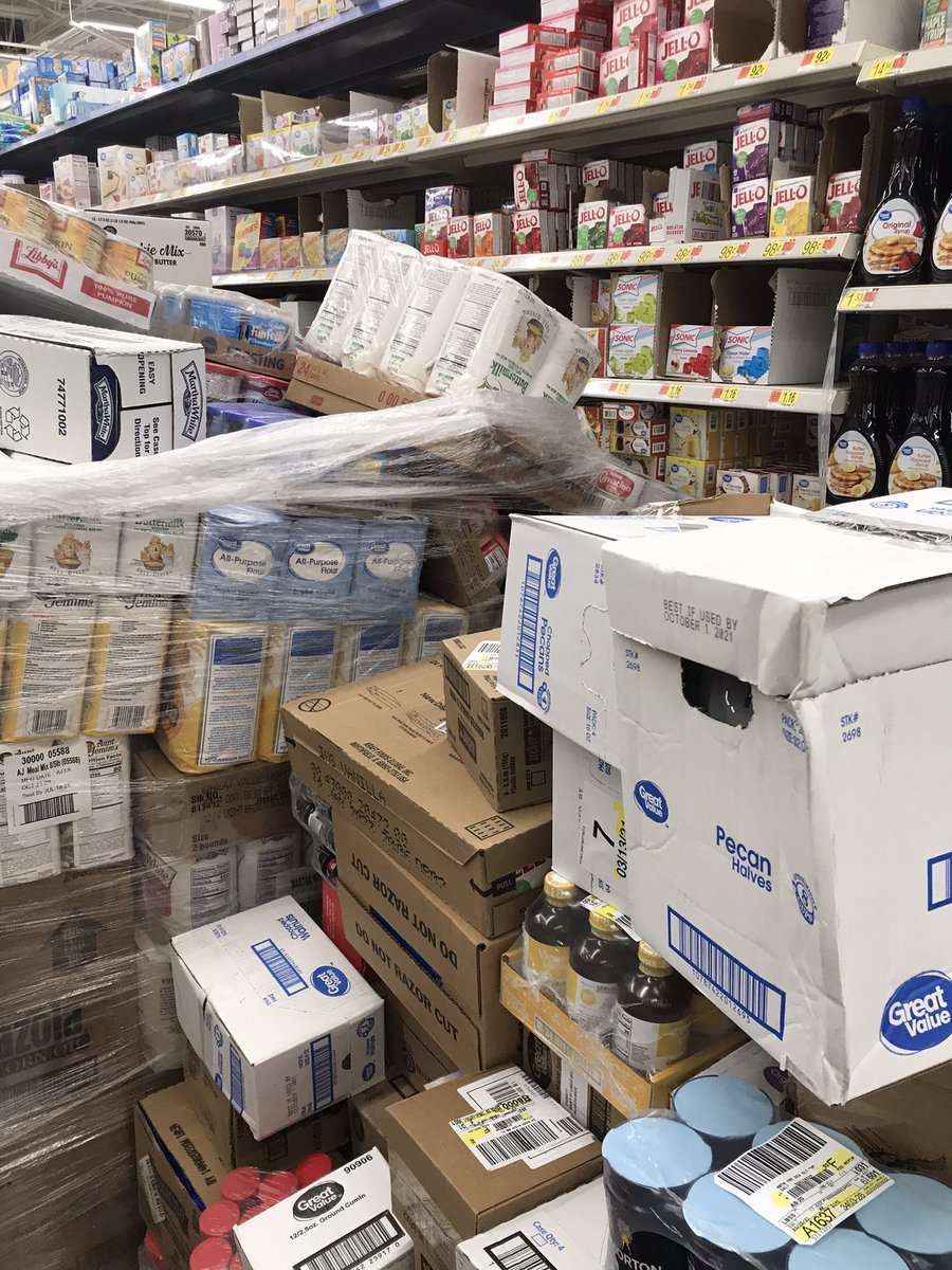 Scott67B's tweet photo. @walmarthelp why am I having to shop around this? I thought the reason you closed early was to stock at night. This is the baking aisle the week before Easter. https://t.co/BCBodrtanW