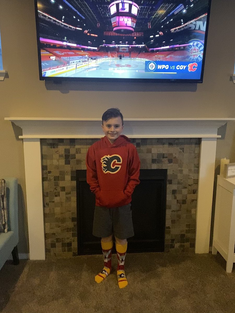 Go Flames Go!!! #CofRed #goflamesgo #uncledereksbiggestfan