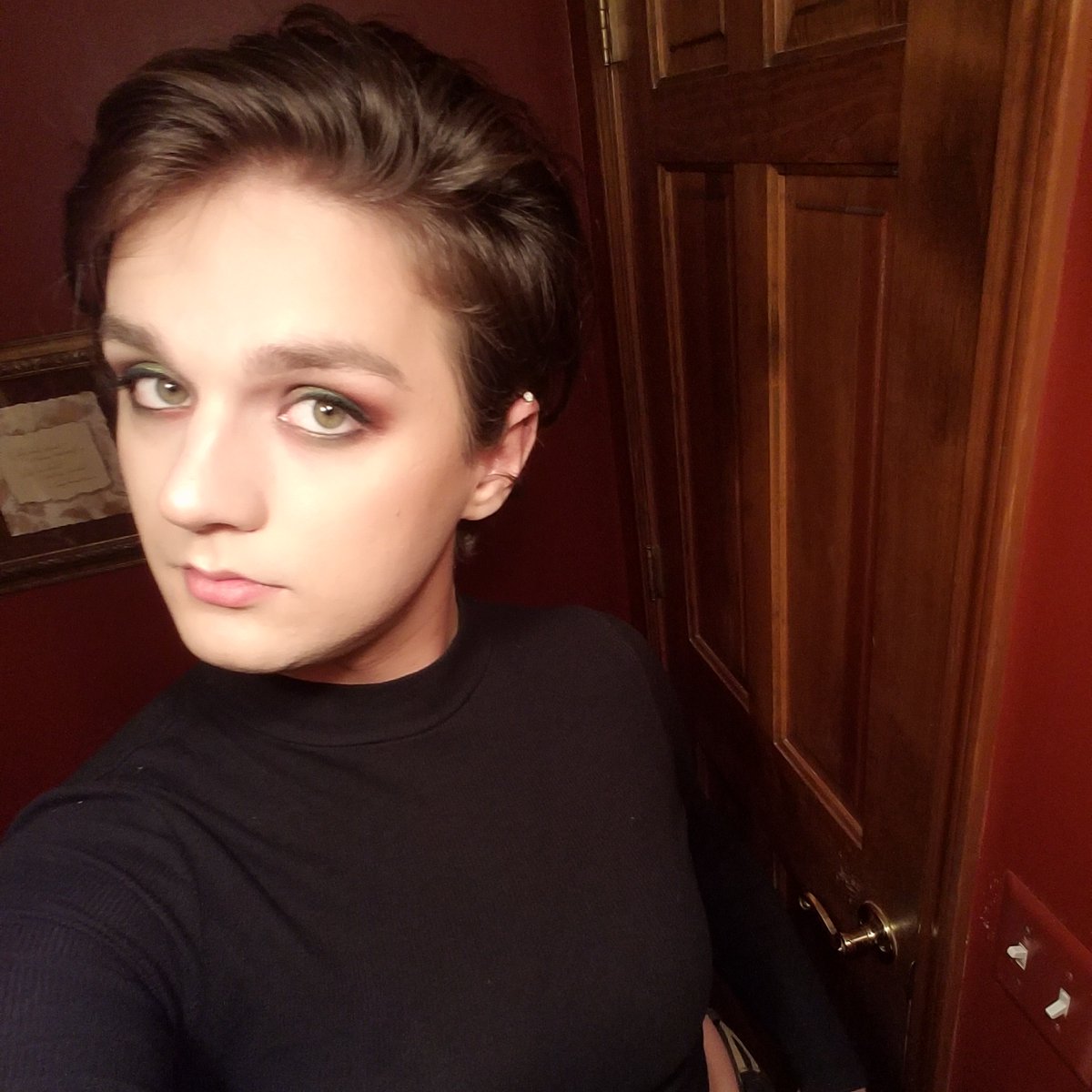 audeophilic's tweet photo. felt cute might delete later https://t.co/Awi3jdtasc