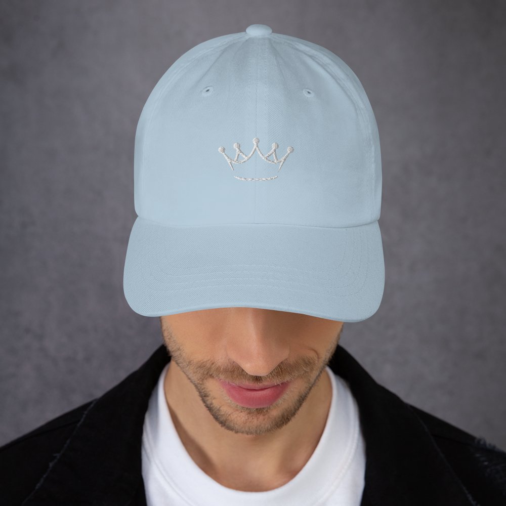 RoyalOneUK's tweet photo. Here is the last of The Crown Collection. The White Crown Logo Hat. Six colours are available 👑 https://t.co/w5YwZSpRni