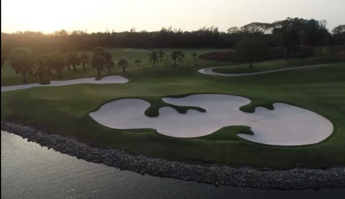 STSAsia's tweet photo. Great to see the 12th hole greenside bunkers completed at Amata Spring. Nice drone footage from Mike McKenna. Having a lot of fun working with the Amata guys restoring these bunkers. #sandtrapper #bulletproofbunkers https://t.co/Wz1qXMKw5W