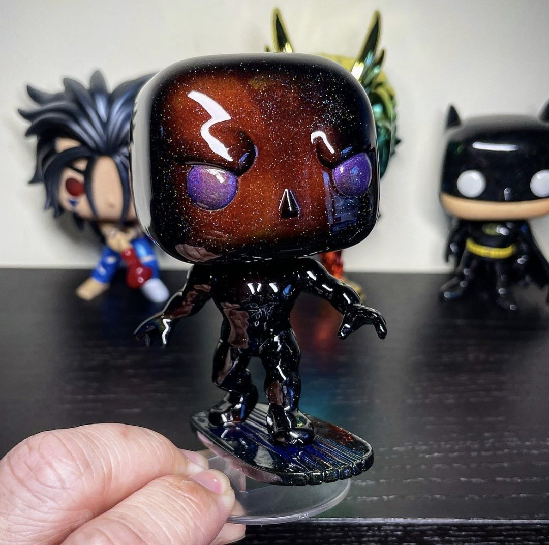 pop_holmes's tweet photo. Can You believe this is the same Pop just under different temperature?
Custom done by good_boy_custom
A thermal chamelon Silver Surfer!
You did it again Joe π Amazing!
Hoping to see an Alien styled like that π
#CustomFunko #CustomFunkoHunt #PopHolmes #SilverSurfer #Marve https://t.co/PPT7R2brZg