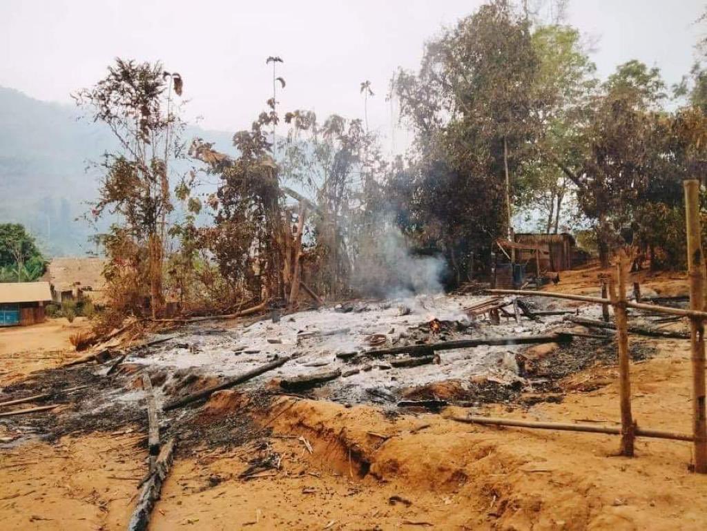 Update on Burma Army air strikes, 27 March 2021:

Burma Army airstrikes killed three villagers and wounded eight in bombing attack on Day Pu No area of Papun District in eastern Karen State, Burma.