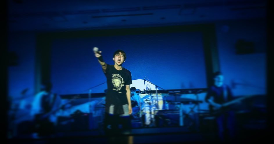 Gemstone0510's tweet photo. 【高津×八尾翠翔】
有難うございました。
素敵な和がもっともっと広がるといいね。

～セットリスト～
1.秘密(SUPER BEAVER)
2.君と羊と青(RADWIMPS)
3.有心論(RADWIMPS)
4.青い春(SUPER BEAVER)
5.海にて、心は裸になりたがる(Mr.Children) https://t.co/3IyO5VkKjw