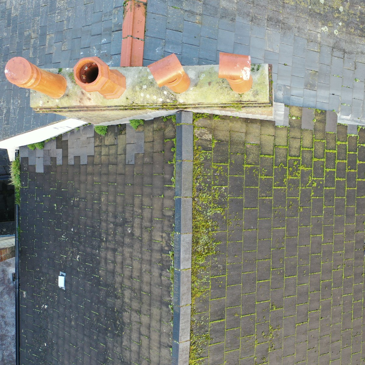 InviewAssets's tweet photo. Got something high-up that needs #inspecting? Our clients benefit from faster, affordable data of their elevated assets without placing people on lifts or scaffolding. #reducingrisk is how #droneswork #innovate https://t.co/r8HfCQsA21