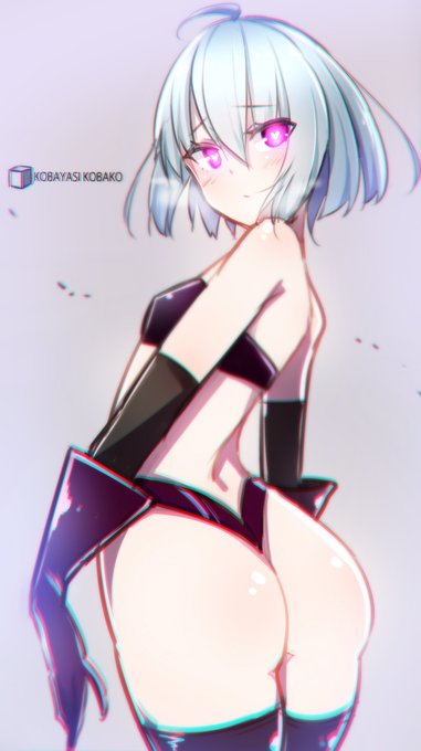 「全く…何言ってるんです…私が敵の催眠洗脳攻撃なんかにやられる理由がありません…」クルッ 