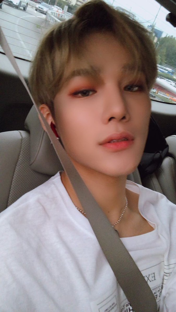 0226files's tweet photo. #SEUNGHUN #승훈 #CIX https://t.co/SXASbvEuYM