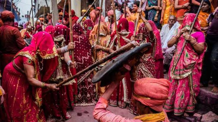 amitg2409's tweet photo. @iFFALCONIndia My favourite Holi Celebration is LATHMAAR HOLI in BARSANA VILLAGE,UP. It's most fun loving and entertaining Experience.
I"ll like to play Holi with @gparulpihu @GarvGup14854084 @vivekreshu
#iFFALCON #UHD #AddColoursToLife #HoliContest
#CelebrateHoliWithiFFALCON
@iFFALCONIndia https://t.co/zQQ82PEu6H