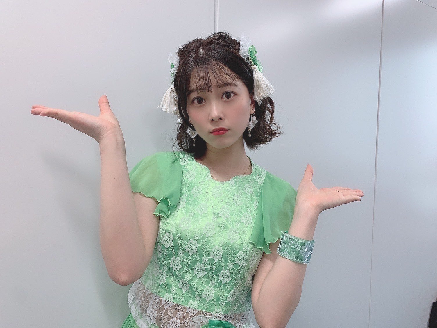 小坂井祐莉絵 小坂井ゆりえ インスタのお洒落ポーズわからない ʅ ʃ T Co C6l14vtgzs Twitter