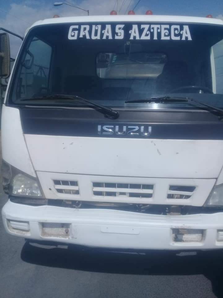 hechos_mexico's tweet photo. AHORA LOS ESTATALES CON MÚLTIPLES RETENES EN CHALCO, MIRAFLORES, SN ANDRES METLA, SAN MARCOS HUIXTOCO Y VILLA DE LOS NIÑOS, ANDAN EXTORSIONANDO A TRANSPORTE DE CARGA Y TURISTAS,  NÓTESE GRUA SIN PLACAS NI ENGOMADOS @UAI_EDOMEX @C5Edomex https://t.co/v0gmDeoCdk