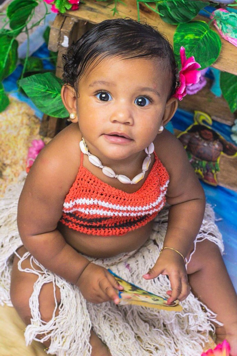 NataliaSilva___'s tweet photo. E chegou seu dia minha moana 😭🥺😍❤️🥰🎂🎁🎈🎉🎊🛍 feliz aniversário minha vida te amarei eternamente #mariafaz1 https://t.co/d862ifucxn