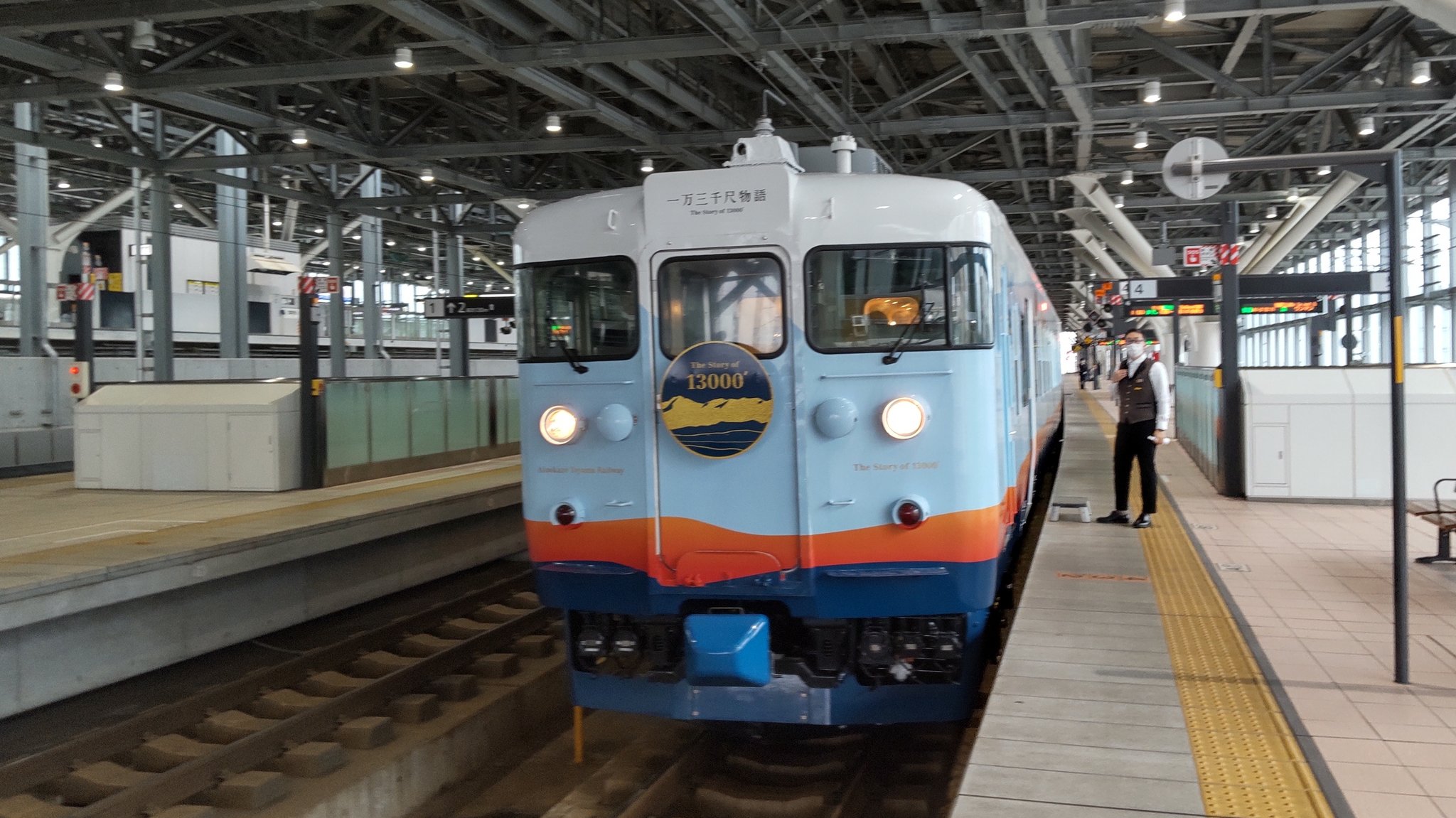 風衣葉 はな 交通系 8511m 8512m 一万三千尺物語1号 泊経由富山行き乗車 富山 泊 富山 413系 Am01編成 風花乗車記録 風花とりっぷ 21春の風花飛騨北陸旅行 T Co Uwu3avbpfg Twitter
