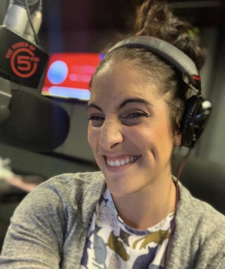 5FM's tweet photo. Today, we bid farewell to two absolute legends in this game @sibaphiwe &amp; @DuranCollett 📻🙌🏆

Please do tune in to show them ALL the love and enjoy a final edition of #XLMornings with @ThatNicole, Sibaphiwe &amp; Duran❤️ 7-10AM this morning❤️ https://t.co/bitHPdcIVJ