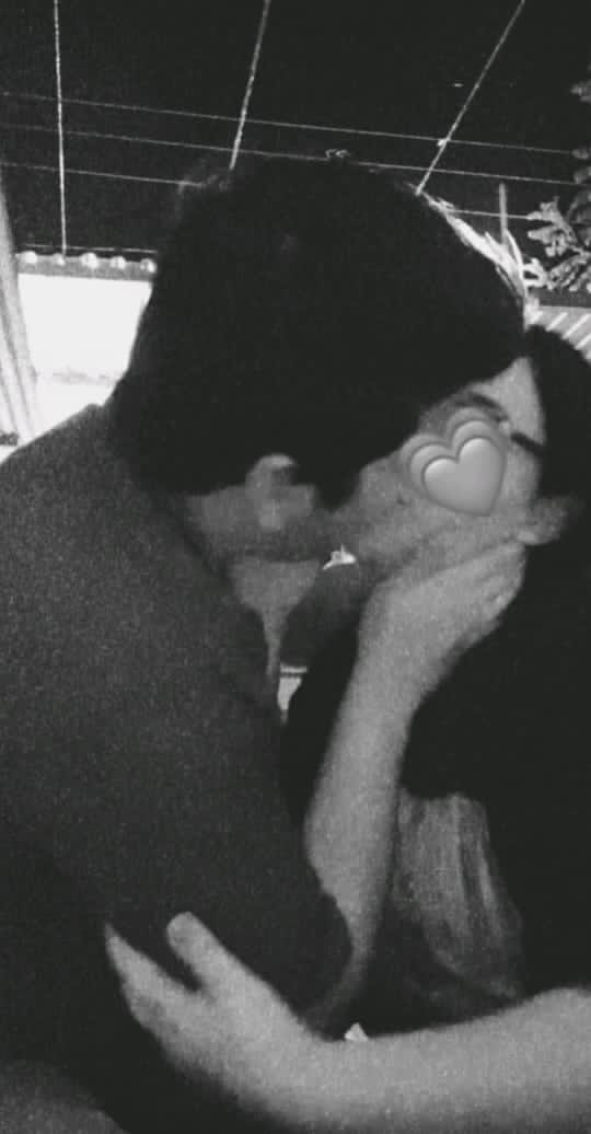 David__UwU's tweet photo. Mi encanta su boquita sabor a miel🥰 https://t.co/cRIG3yVLMW