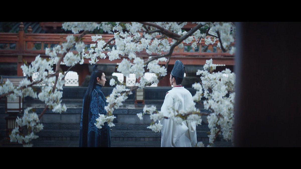 Biyu_Jiang's tweet image. the hat makes me look tall..

#filminginprogress