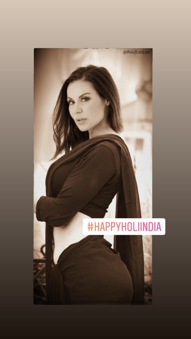 #HappyHoli 🙌🏻 https://t.co/ApsgM8c5Wa<a href="/tag/happyholi"class="tags">#HappyHoli</a>
