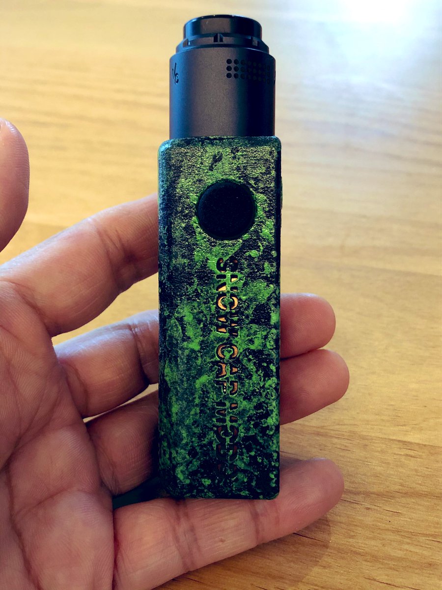 vape_ski's tweet photo. GRIMGREENがレビューしてた良さげな3DプリンターMOD上海から届いた！
軽いし、通電良いし、コスパ高い。
同じものリピートもありだな。。
#snowcapmods #denali2X700 https://t.co/vDNFm00W7X