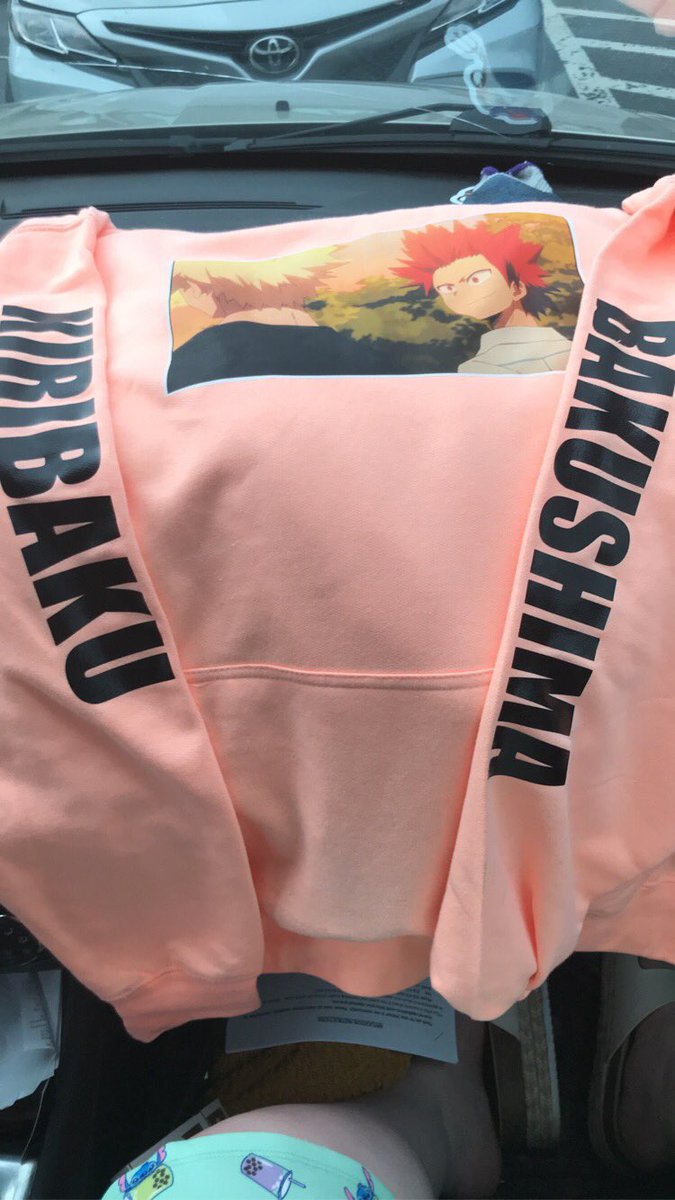ThatGurlVampy's tweet photo. So guess what this whore got today??? I’m a happy bitch now https://t.co/9ZlQZEj1DK