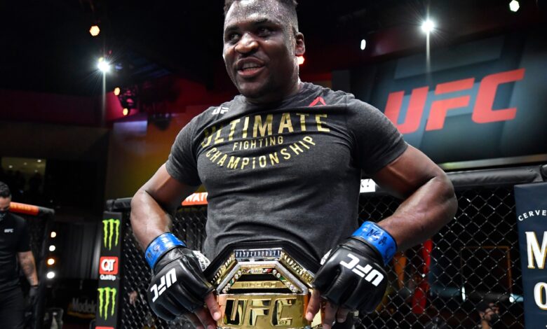 HOMIEandTheDUDE's tweet photo. #AndNew @francis_ngannou if the new KING of the heavyweights!!
Calm, collected and scary acurate!!!!
#UFC260 #UFC #ufc260livestream #Champions #mma #Fights #badest #Heavyweight https://t.co/Qv1pt8w3UL