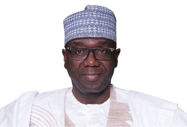 SunlightDaily's tweet photo. Kwara gets N3.2bn for March as allocation falls https://t.co/JJBnoLGpcF via @SunlightDaily 
#kwaraallocation #kwaranews https://t.co/M2bvYQ4rQF