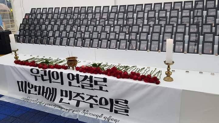 KONation_'s tweet photo. 우리를 지원 해주셔서 감사합니다

건강하고 행복 하시길 바랍니다

우리에게 얼마나 의미가 있는지 말로 표현할 수 없을 것 같아요

우리는 당신의 모든 도움을 결코 잊지 않을 것입니다

#Korea #대한민국만세 #WhatsHappeningInMyanmar @TheBlueHouseENG @TheBlueHouseKR #Mar28Coup https://t.co/J0Dy2KM8fG