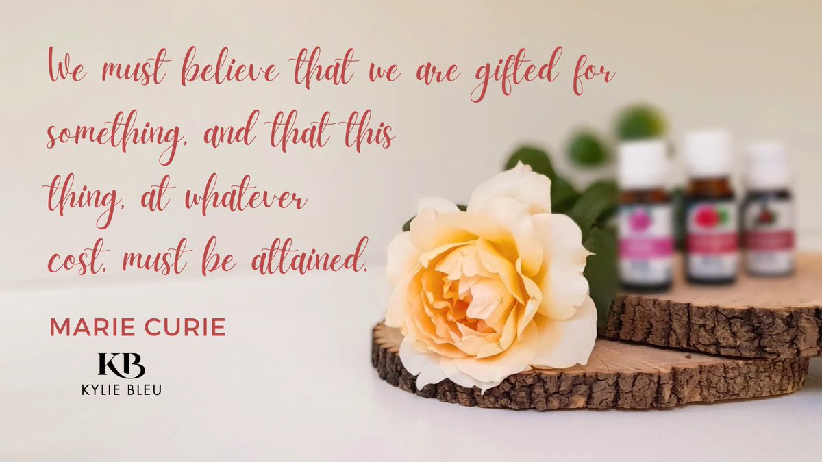 New Monday, new week, new goals.🎈🎈
Have a great #weekahead👍

#kyliebleu  #healthylifestyle #essentialoils  #MondayMotivation #MondayMorning #aromatherapy #MondayMood #goals