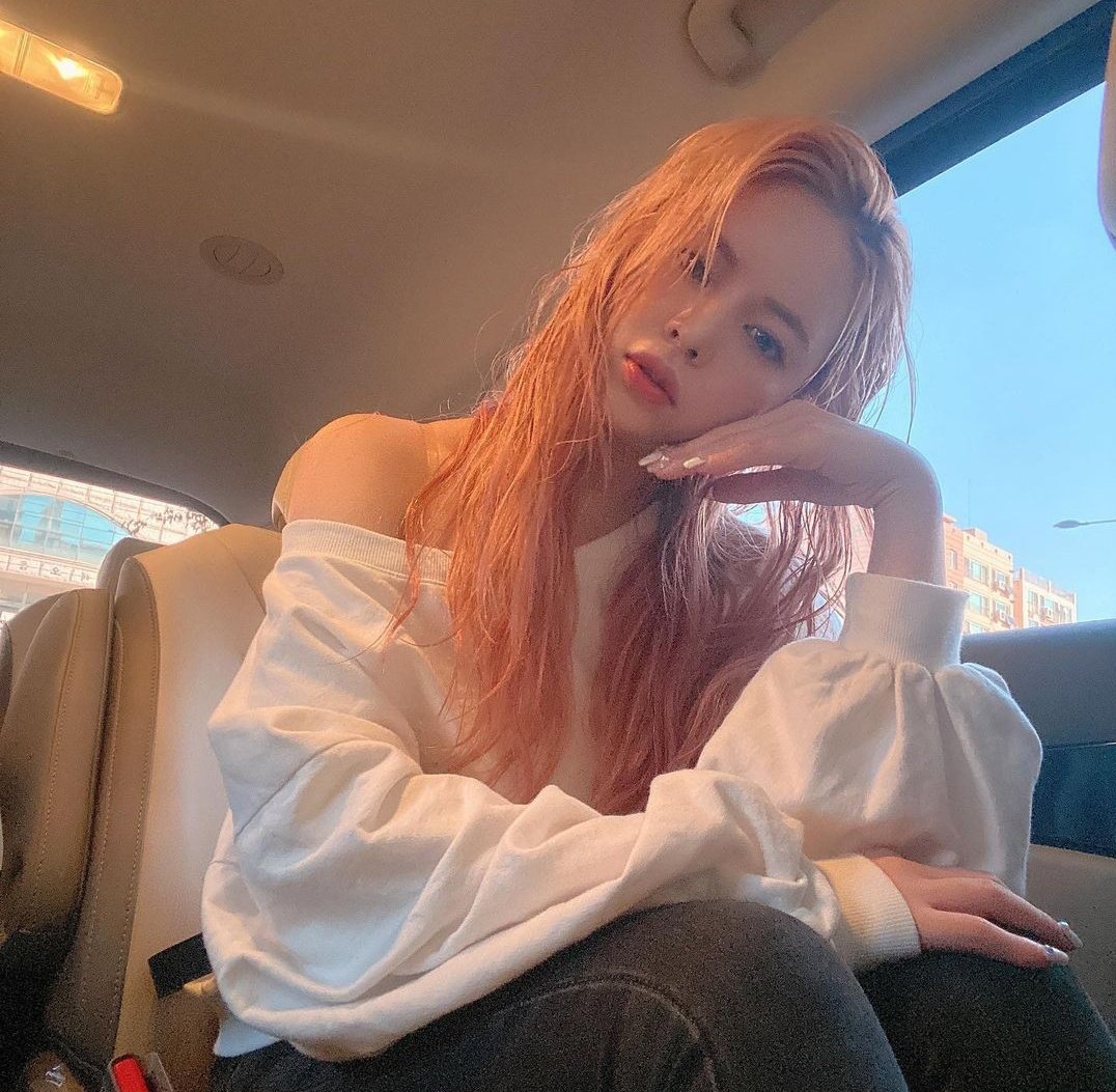 ByulzziFR's tweet photo. [#YONGCHAE]

🇨🇵 - Ambiance
🇬🇧 - Ambiance https://t.co/vqfkQY9QpT