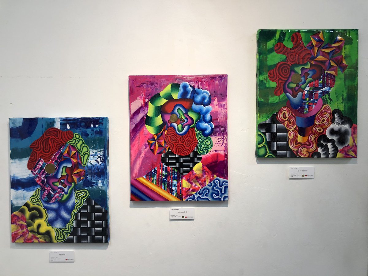 daisuke326's tweet photo. 湯島のロイドワークスギャラリーに鈴木一世さんの個展「diversity」へ。
まだまだ進化しそうなパワフルな作品たち。
ロイドの井浦さんたちともお話できて楽しい時間を過ごせた。
#鈴木一世 #roidworksgallery #湯島 #diversity https://t.co/HobEF4S7AY