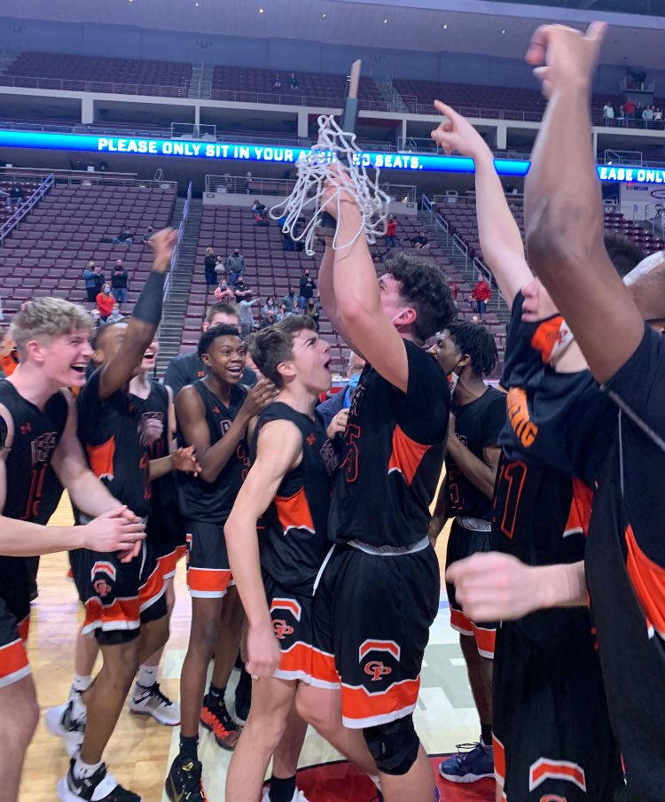 MrEriePa's tweet photo. #ErieSports: Congratulations to Cathedral @PrepVilla Ramblers on winning their first #PIAABasketball Class 5A championship in 28 years at Giant Center (@HersheyEnt) against Northeast, Philadelphia’s @ARyanbasketball 69-49 🥇🏆 https://t.co/rqQi3bf90a