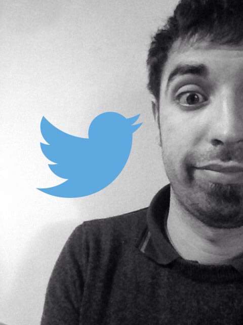 Sei anni fa. La prima puntata storica di <a href="/retweet_radio/">Retweet</a> a <a href="/campuswave/">Campuswave Radio</a> che oltre a trasportare il mondo di Twitter in radio e avere ospiti pazzeschi sia in telefonica che in studio tutti i mercoledì, mi ha insegnato veramente tante cose. Tanti auguri figlio mio e chissà...magari