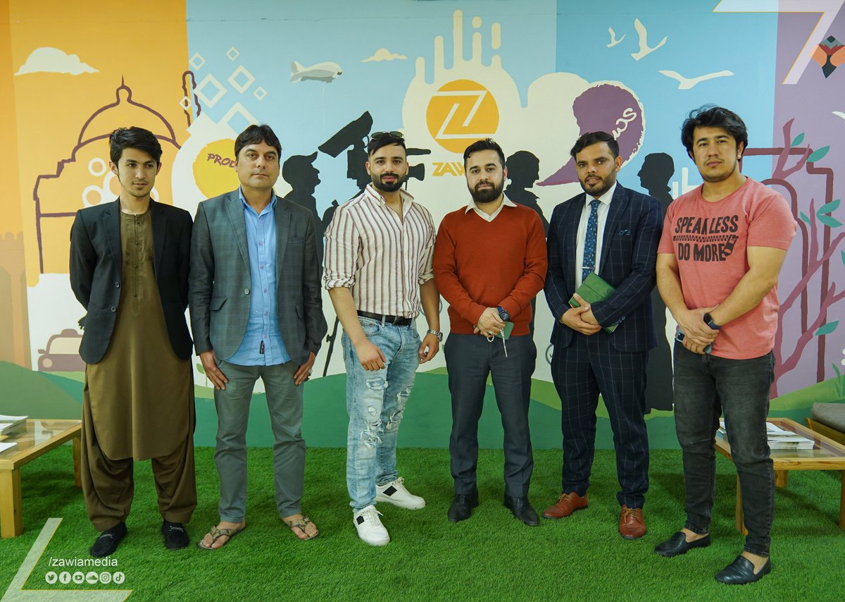 ZawiaMedia's tweet photo. Hamayoon Shams Khan, one of #Afghanistan’s most talented actors who recently worked in the bollywood film #Torbaaz visited #ZAWIA. Mr. Shams Khan extended his assistance, and both sides agreed on mutual cooperation. 

Stay tuned for more!

@HumayoonShamsKh https://t.co/c7QuLdxA9e