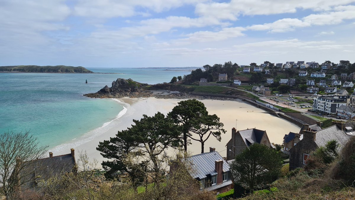 FabriceFauchoux's tweet image. #workinlannion et profiter de ce paysage sur le chemin du retour de la boulangerie 
Les offres d&apos;emploi du territoire sont ici jobboard.technopole-anticipa.com
 @FTBrestPlus @Anticipa @AggloLTC