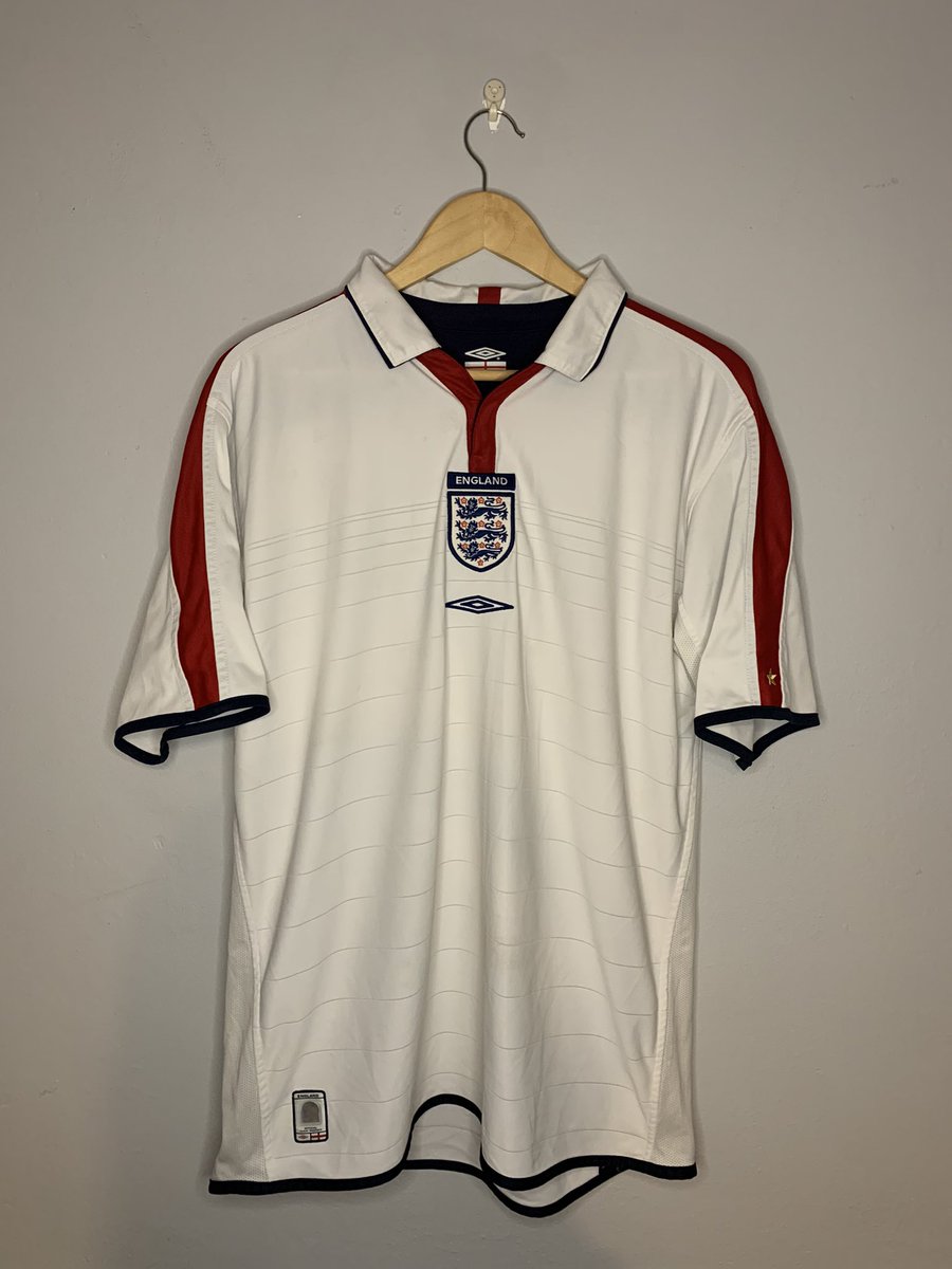 HenrysShirts's tweet photo. COMPETITION: We are giving away this 2003/05 England home reversible shirt 👀 All you have to do is:
1. Correctly guess the Albania v England score down below 👇🏻
2. Follow us on Twitter
3. RT this post
4. Finally, tag one friend below

Good luck 🦁 https://t.co/0DVHnNORh4