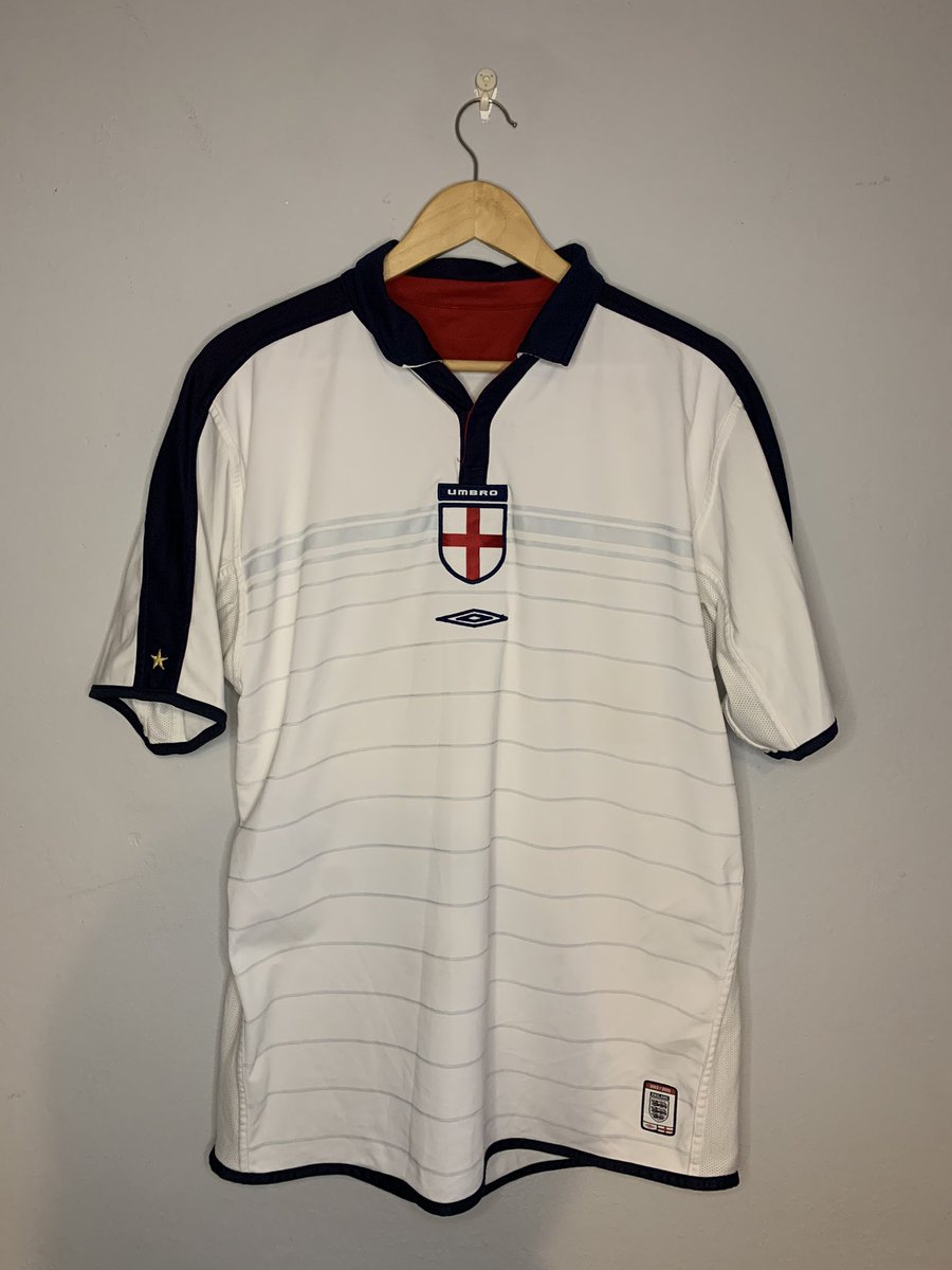 HenrysShirts's tweet photo. COMPETITION: We are giving away this 2003/05 England home reversible shirt 👀 All you have to do is:
1. Correctly guess the Albania v England score down below 👇🏻
2. Follow us on Twitter
3. RT this post
4. Finally, tag one friend below

Good luck 🦁 https://t.co/0DVHnNORh4