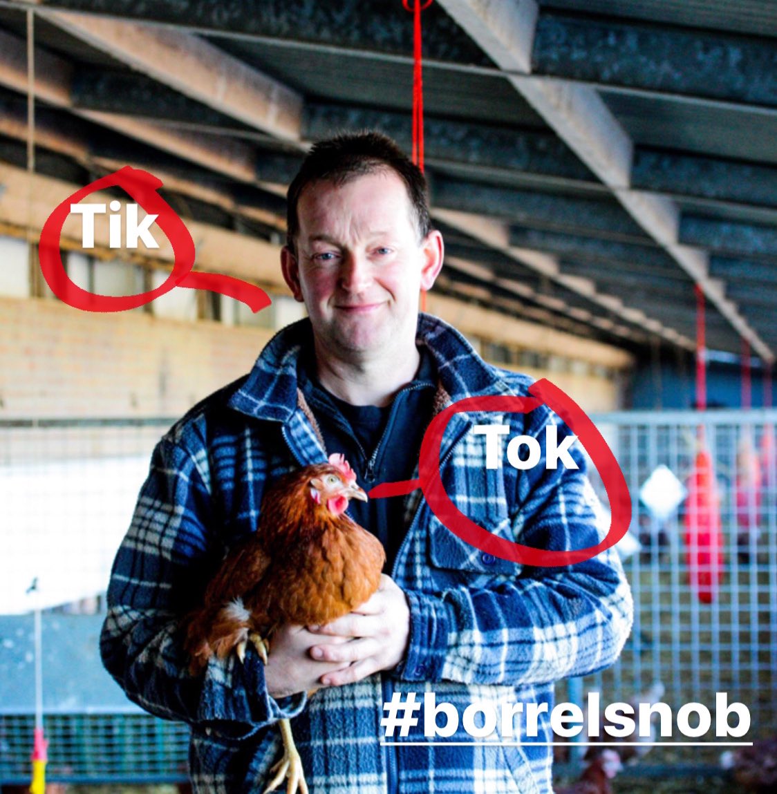 Tik tok #borrelsnob! ⏳
#bijnauitverkocht
Haast je rep je, want op = op. Bestel snel die fijne #borreltas via deborreltas.nl, dan eet jij aanstaand Paasweekend de kakelverse eitjes van de kippen van de familie Meijer uit Vreeland.