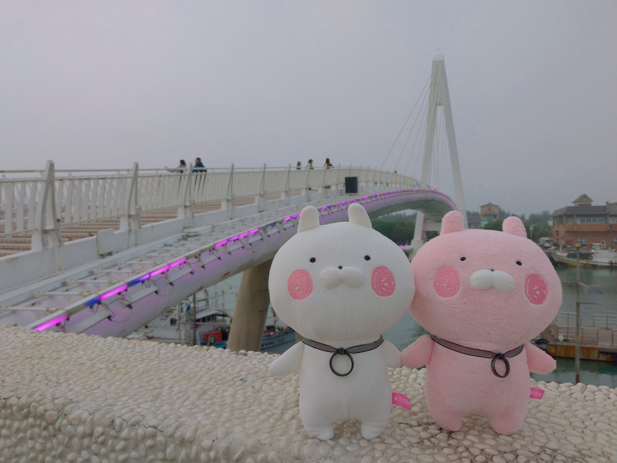 yuyi0807's tweet photo. Danshui Lover's Bridge
#Danshui
#うさまる
#兔丸
#Usamaru
#新北市
#淡水
#淡水情人橋 https://t.co/pmSYQtlPOd