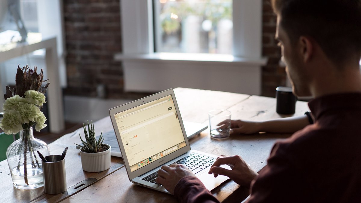 e_fellows's tweet photo. Viele nutzen die Krise, um sich weiter zu qualifizieren. Gerade MBA-Studiengänge oder Masterprogramme in Management sind besonders gefragt. Doch wird sich das anspruchsvolle Studium später in Gehaltszuwächsen auszahlen? https://t.co/rlsYCjDjGQ https://t.co/SaY165ts9f