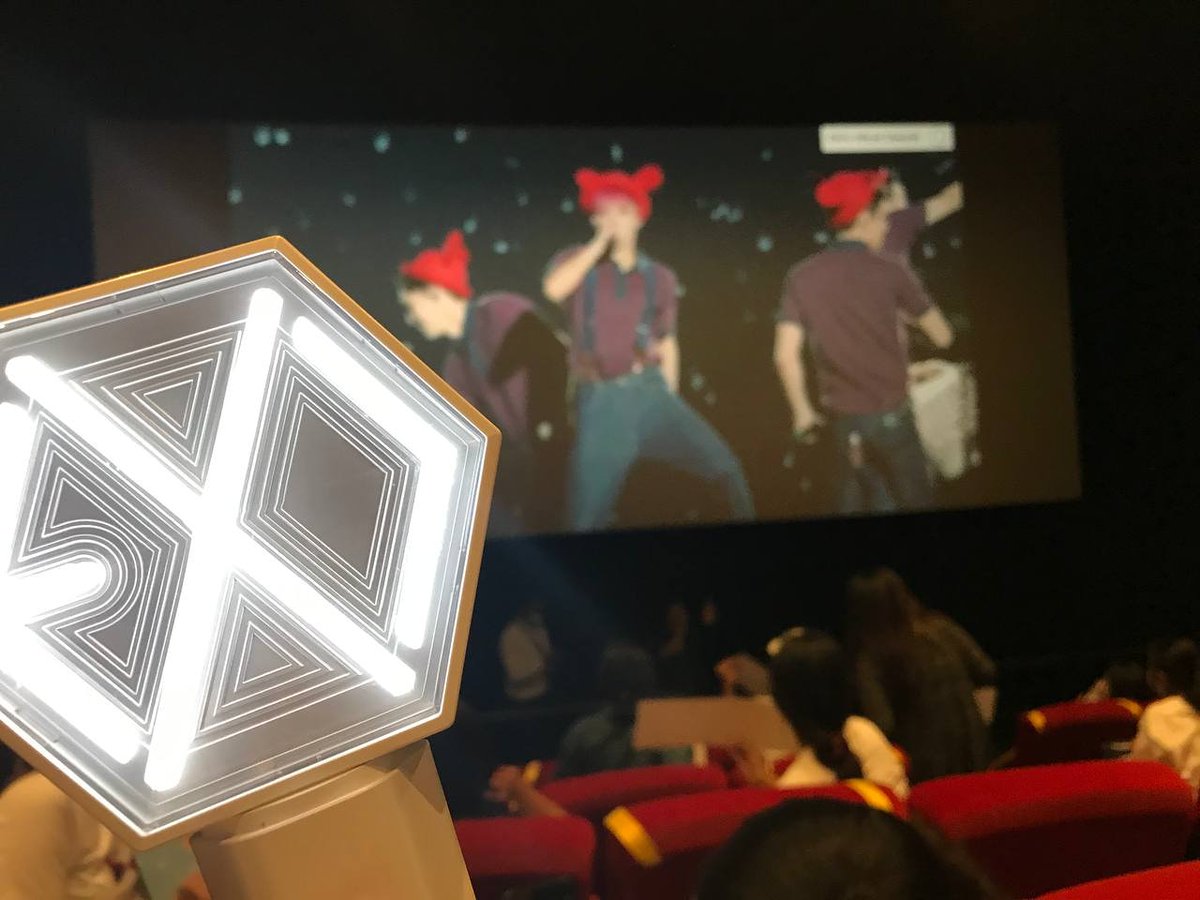 EXOL__Bali's tweet photo. Belum bisa move on masak😭 https://t.co/bJwqmcJcoA