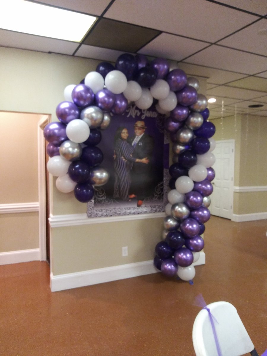 thewwofballoons's tweet photo. A wonderful wedding reception https://t.co/vj8vMRVBhQ