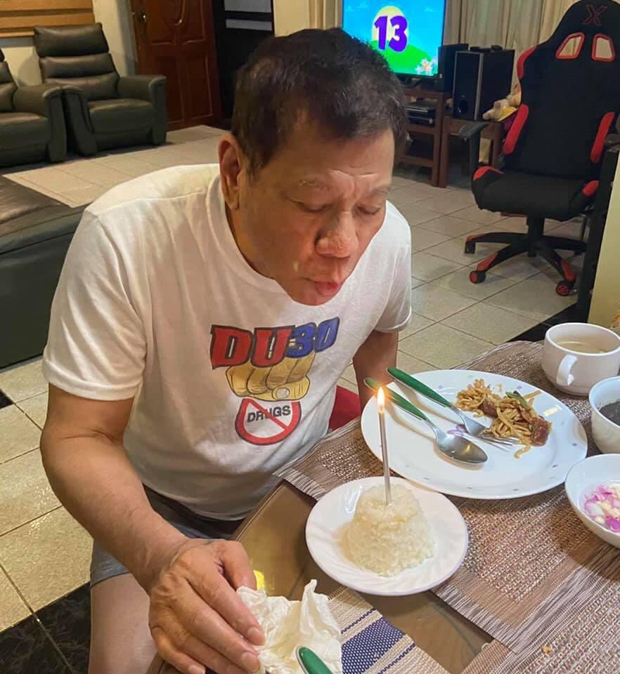 Joseph_Morong's tweet photo. Pres. Duterte blows a candle to mark his 76th birthday today (📸 from Sen. Bong Go) @gmanews https://t.co/RJulenSiLW