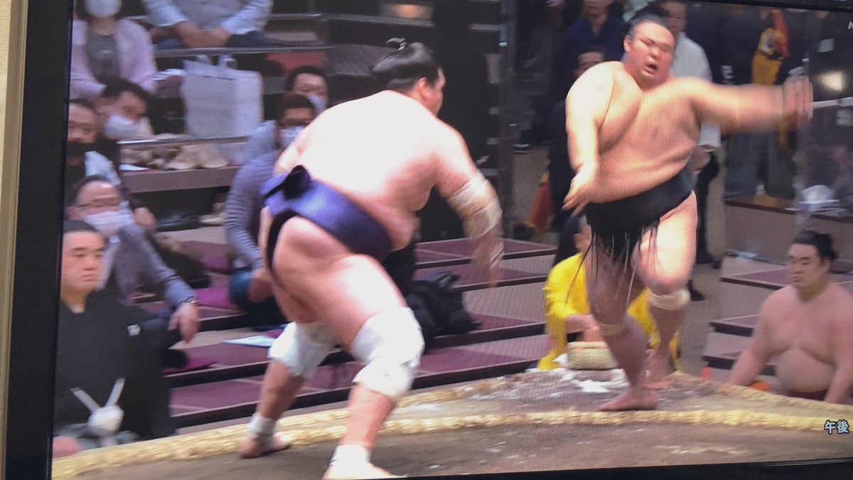 sumomsbi's tweet photo. #照ノ富士！
優勝を掴み取った！
お見事！おめでとう！！！

#大相撲 #春場所 #三月場所 #千秋楽
#sumo #sumofan https://t.co/NwmCw2CJYC