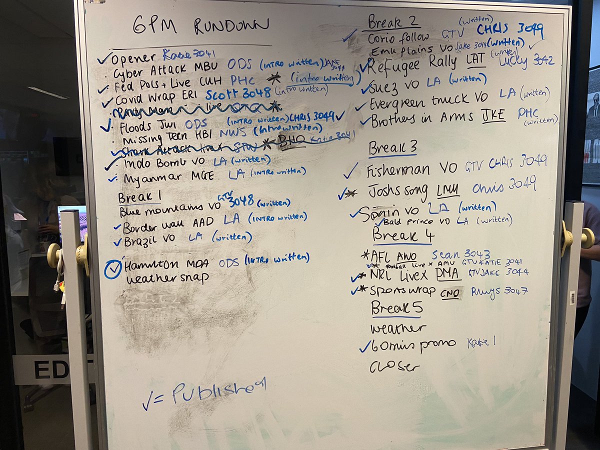 Lauren Tomasi tweet media