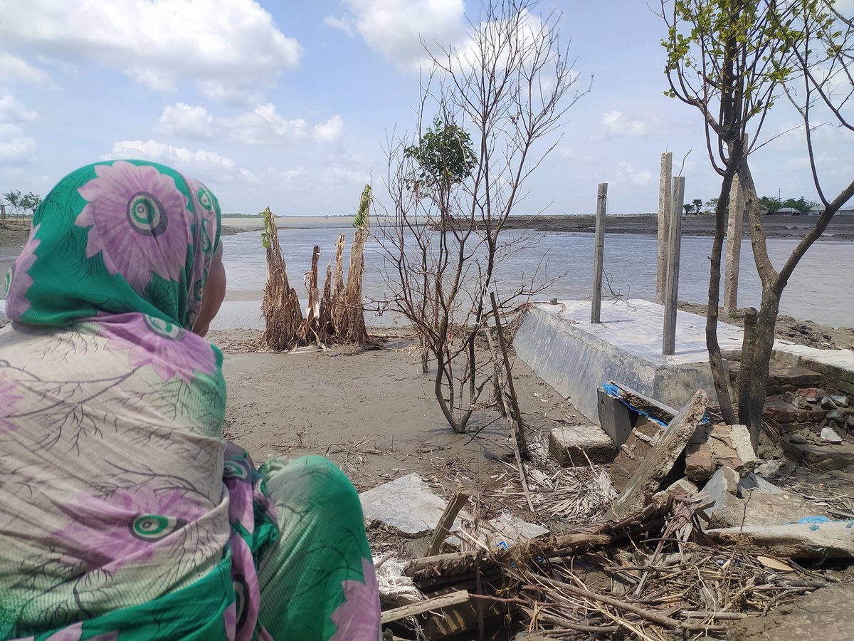 FFFinBD's tweet photo. About 10.3 million people were displaced by climate change-induced events such as flooding and droughts in the last six months, the majority of them in Asia, @ifrc said. 
#RoadToGlasgow 
https://t.co/YonZGpS12S https://t.co/mdI2EB9bCj