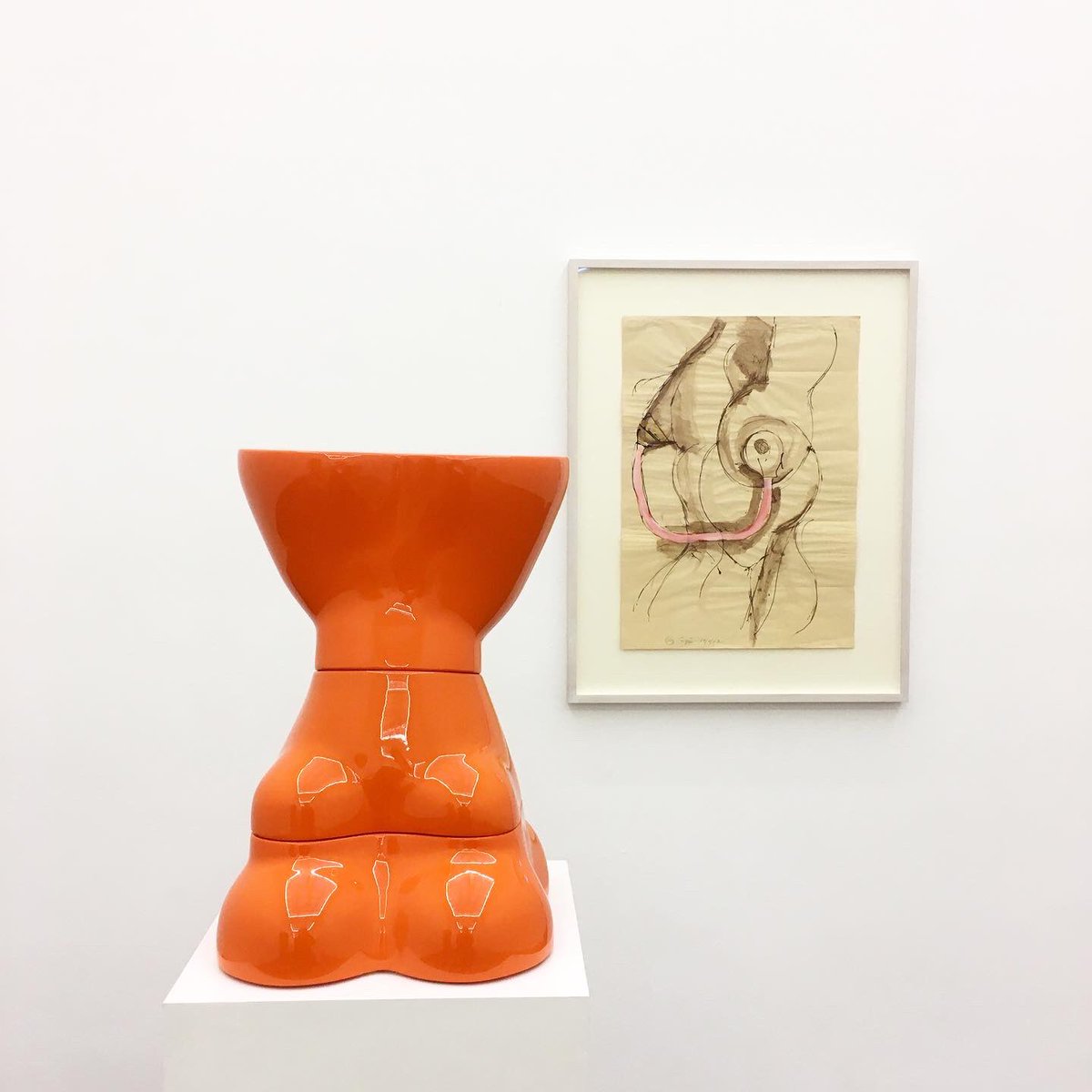 Joachim Bandau @KunsthalleBasel Such a pleasure to see so many of his works! Thank you #kunsthallebasel for bringing these important works to #basel #sculpture #joachimbandau #1960s #1970s #bodyextended #bodyandmachine