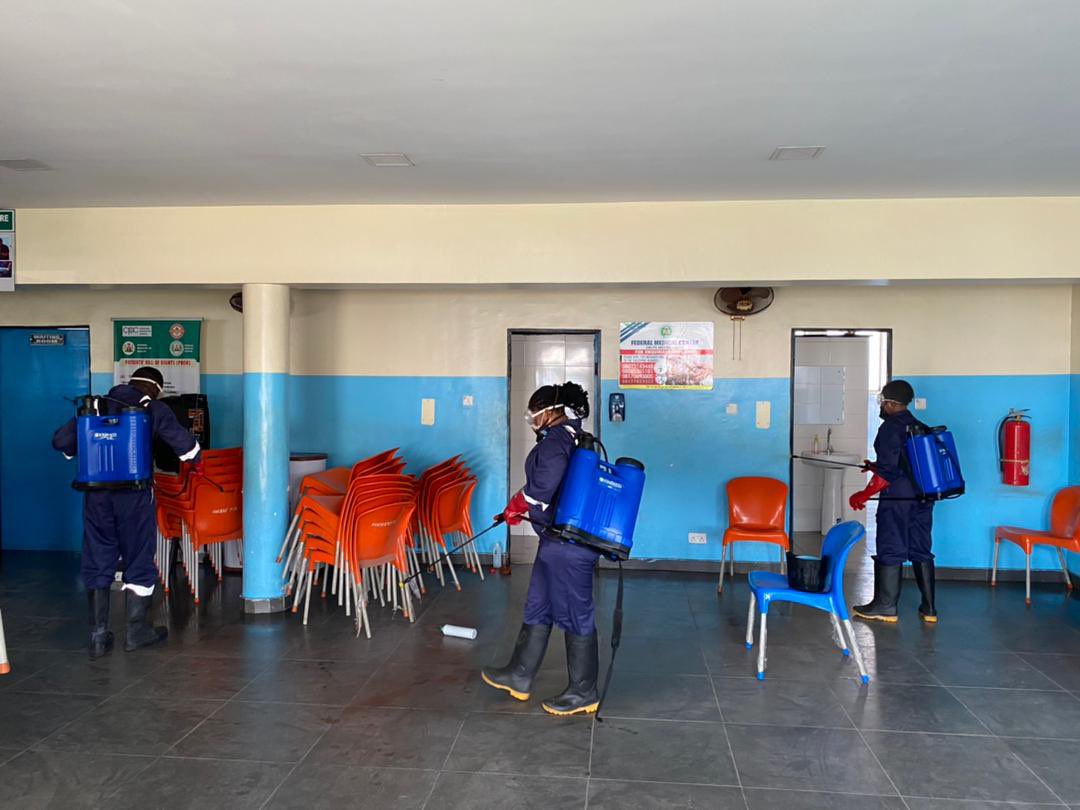 fmceblagos's tweet photo. Decontamination &amp; Disinfection of Hospital's premises by the Federal Fire Sevice on Saturday 27th March, 2021 https://t.co/zLbFjobfil