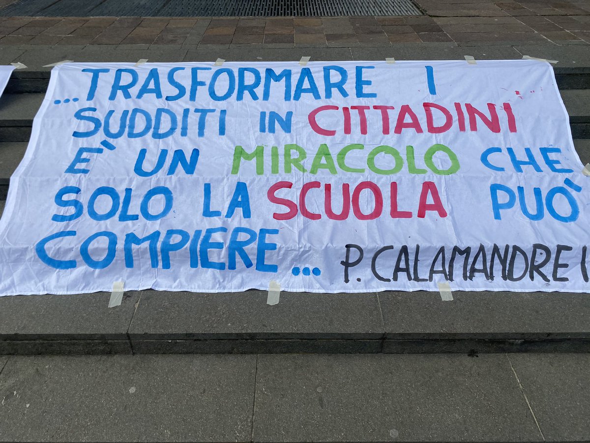 AScuole's tweet photo. Siamo in Regione E.R vi aspettiamo 😉 https://t.co/UTQMjH1MrZ