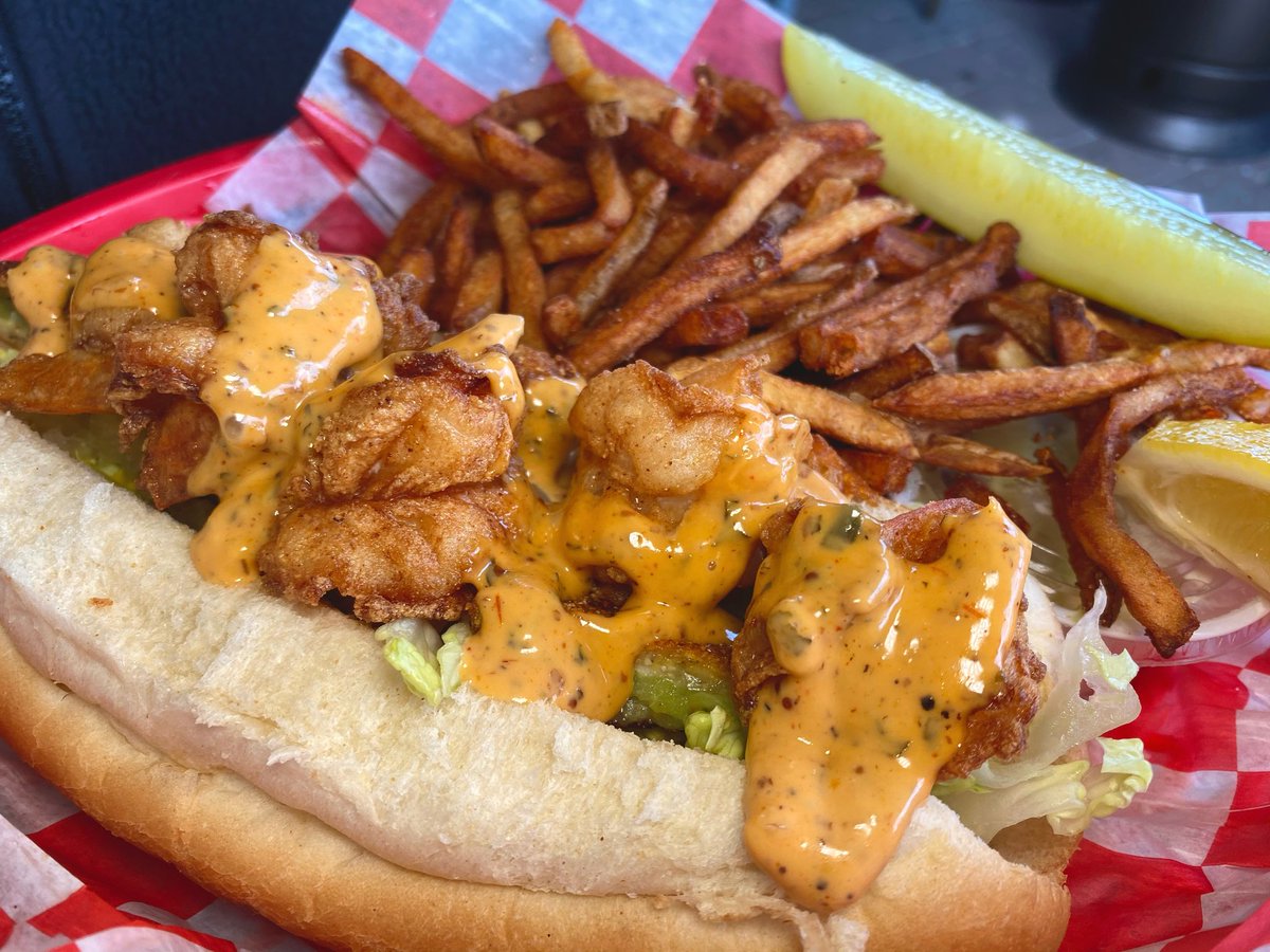 tonyatthetable's tweet photo. #ShrimpPoBoy at @PointLobster in #PointPleasantBeach.
————————————
#TonyMangia #AtTheTableWithTony #MANGIA #PointLobster #Lobster #LobsterRoll #Lobstah #LobstahRoll #PointPleasant #PointPleasantBeachNJ https://t.co/YdPDrLYKuS