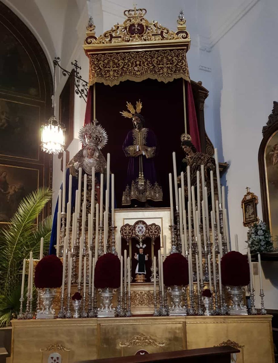 Nuestros Titulares se encuentran en su altar especial para este Domingo de Ramos. Permanecerán expuestos hasta el Martes Santo. Buena y provechosa Semana Santa a todos.